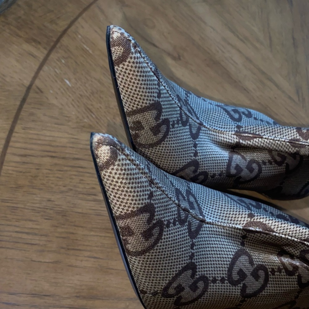Gucci x Balenciaga The Hacker Thigh High Boots - Picture 7 of 10